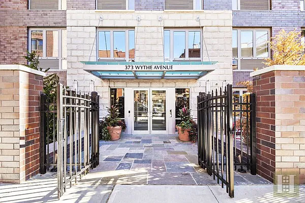 Rented by PWB Management | media 33