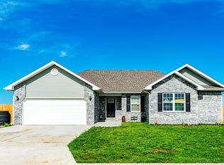 4717 S 125th Rd, Bolivar, MO 65613
