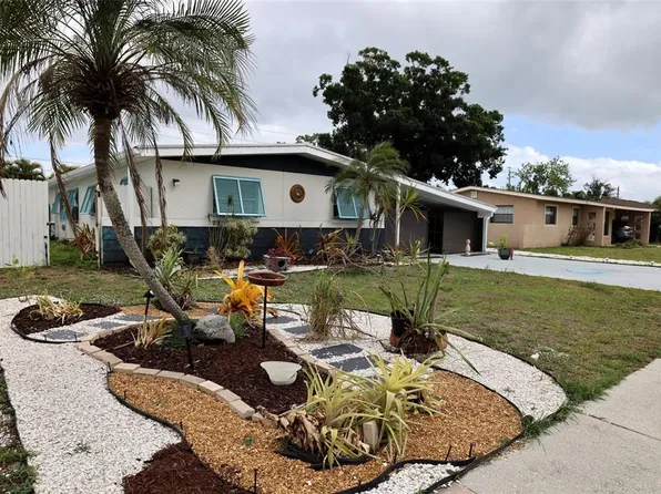 3641 Stokes Dr, Sarasota, FL 34232