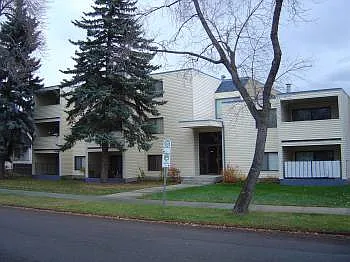 Great One Bedroom - Fully Renovated — Photo 1