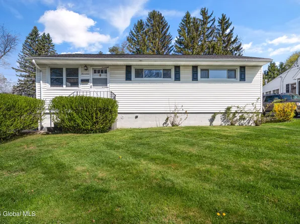 17 Nelson Avenue, Latham, NY 12110