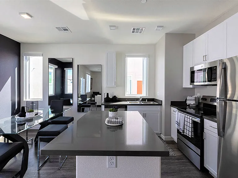 The Alowyn Homes at Centennial — Photo 12
