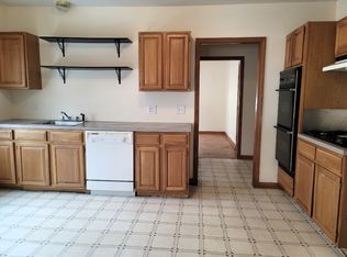 (Undisclosed Address), Waltham, MA 02453