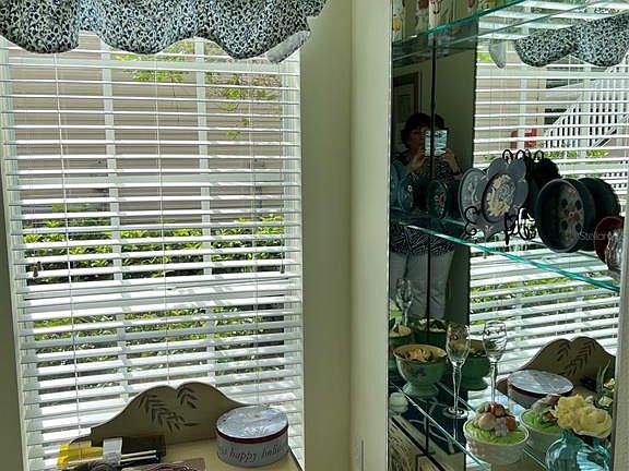 4th image of 412 Sunset Lake Blvd APT 101