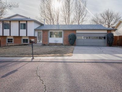 5260 Meadowgreen Dr, Colorado Springs, CO, 80919