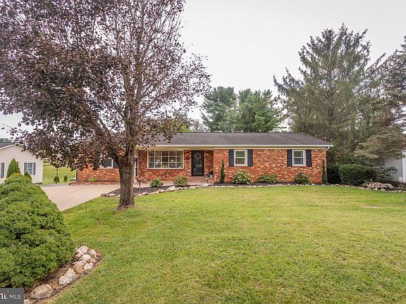 4th image of 23 Greenfield Rd