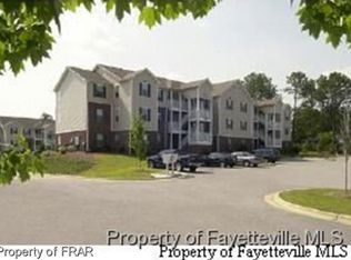 350 Bubble Creek Ct UNIT 12, Fayetteville, NC 28311