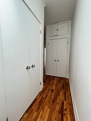 Rented by Dwell Residential Inc | media 15