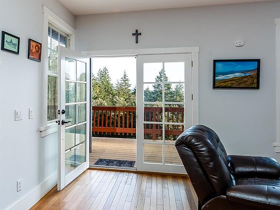 4th image of 27441 Blue Lake Ct