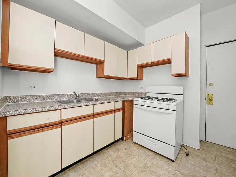 1530 Kedzie LLC — Photo 27