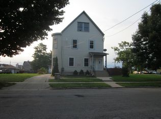 72 N 4th St APT 5, Aurora, IL 60505