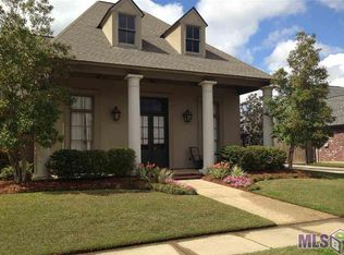 9032 Glenfield Dr, Baton Rouge, LA 70809