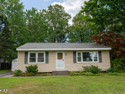 6 Northway Court, Saratoga Springs, NY, 12866