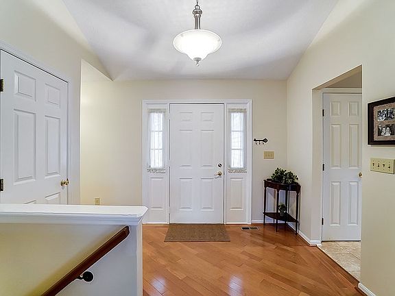 4th image of 5425 Concord Crossing Dr