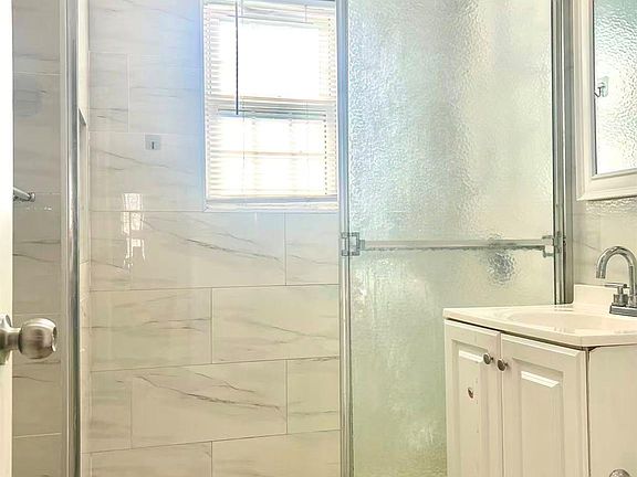 4th image of 151-08 33RD Road