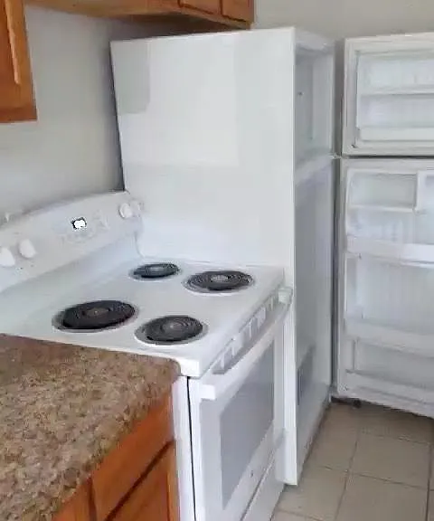 2133 University Blvd S — Photo 9