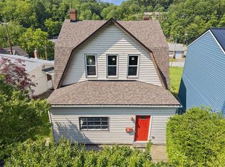 12 Township Rd, Pittsburgh, PA 15229