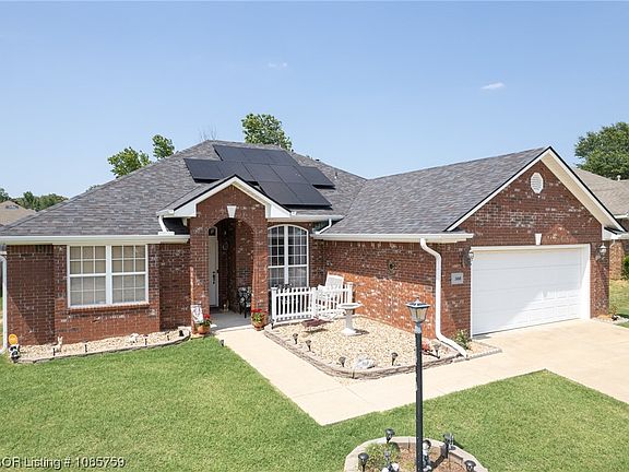 2nd image of 500 Northridge Dr