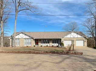 210 Baypoint Dr, Mountain Home, AR 72653