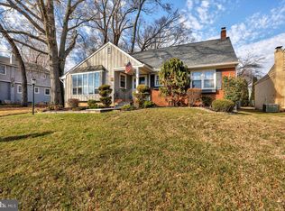 69 Brown Ave, Bellmawr, NJ 08031