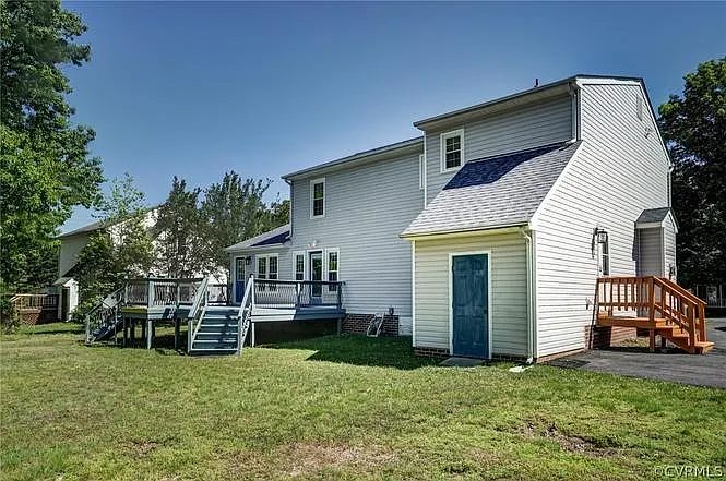 8112 Nashua Dr — Photo 17