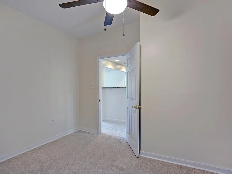2 Stone Spring Ln #1 — Photo 17