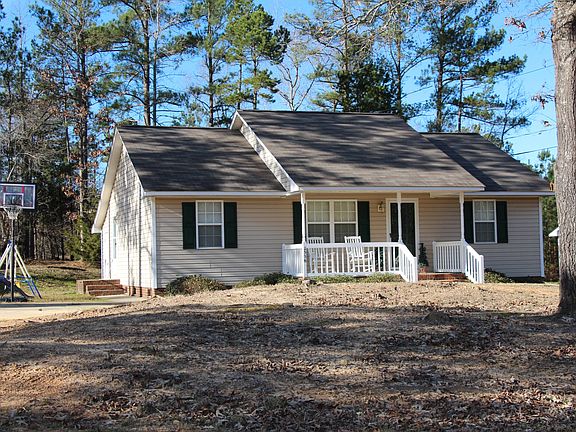 2nd image of 2506 Forest Glen Dr