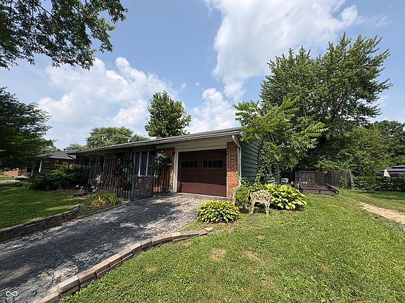 2nd image of 10210 Catalina Dr