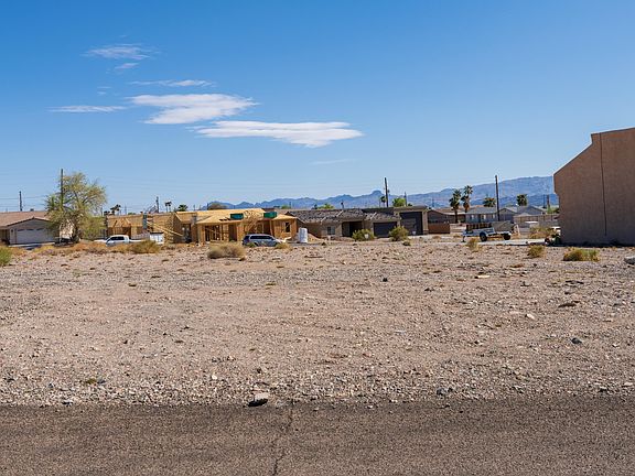 3rd image of 2455 Anita Ave Lot 13