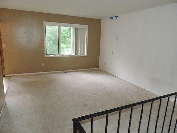 4th image of 7621 Hampshire Ave N