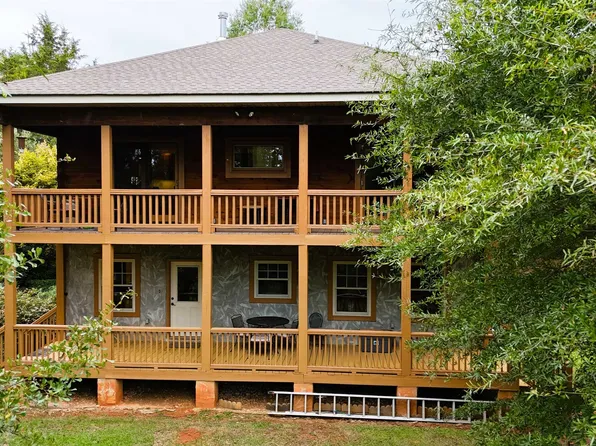 206 Susans Rd, Gaffney, SC 29341