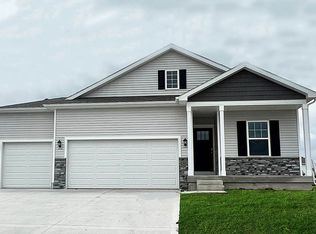 3682 Rueben Dr, Marion, IA 52302