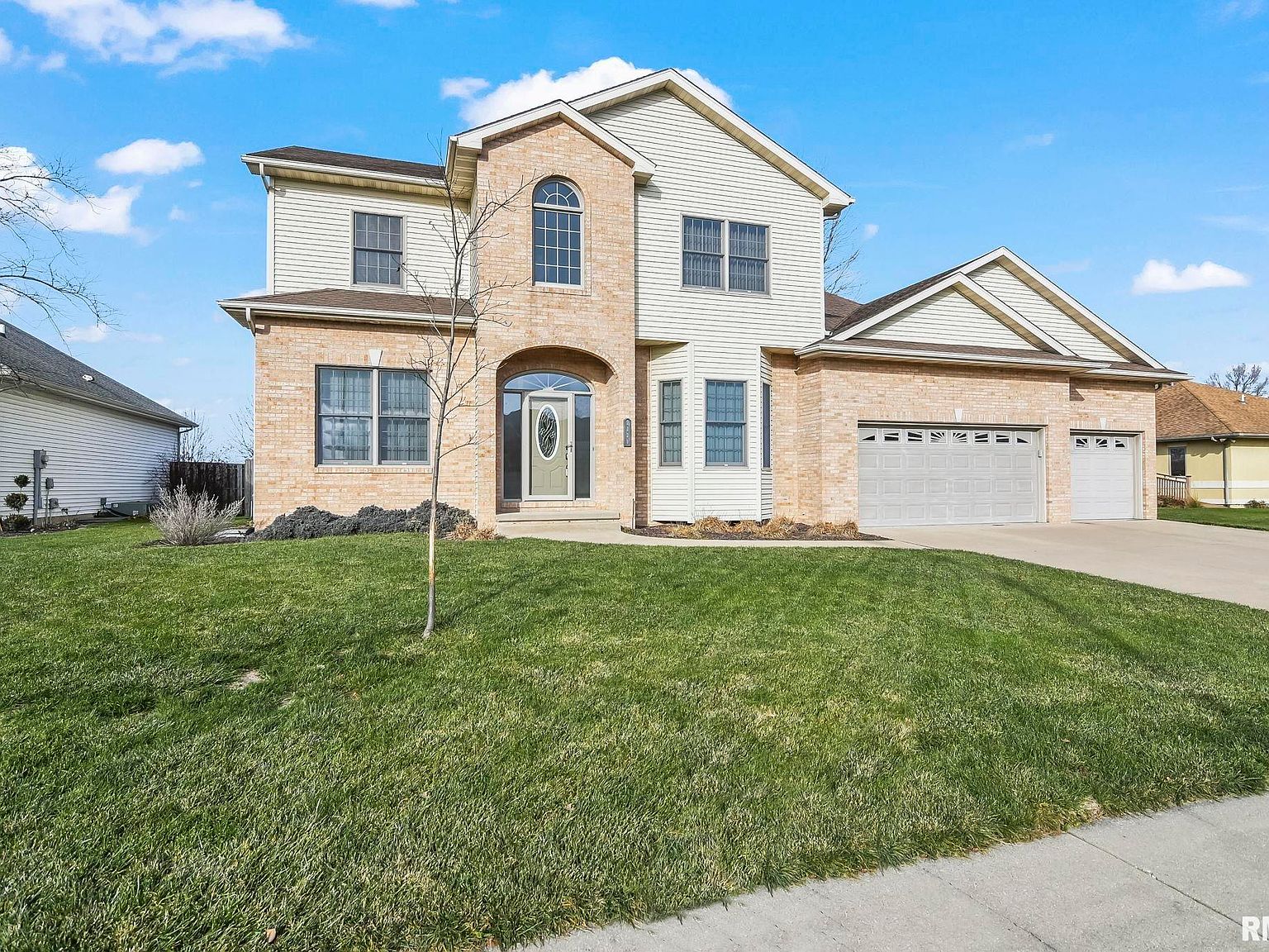 2221 Harbor Lndg, Springfield, IL 62712 Zillow