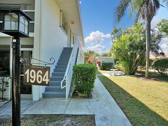 2nd image of 1964 NE 172nd St #3