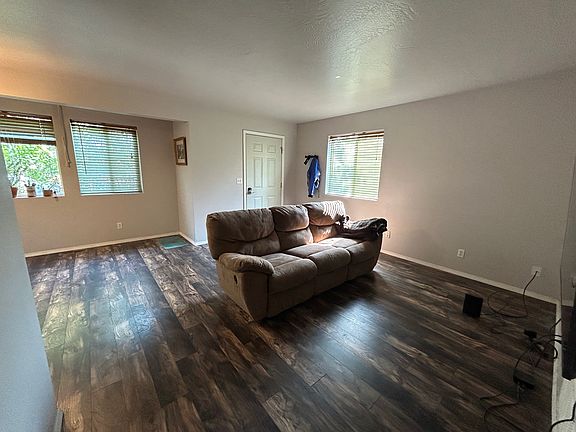 4th image of 1918 S 5th St W Unit A