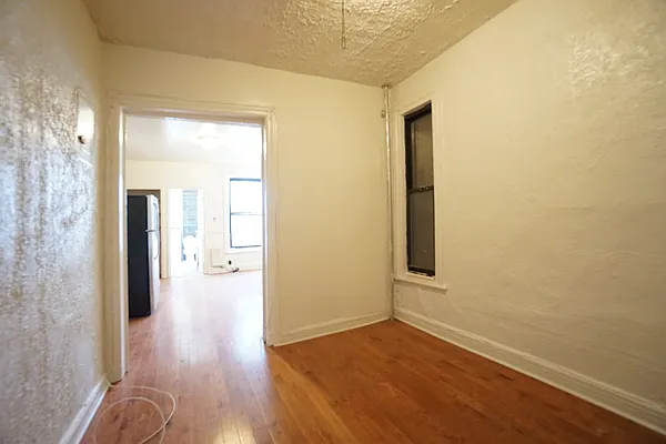 Rented by Rennit Inc. | media 7