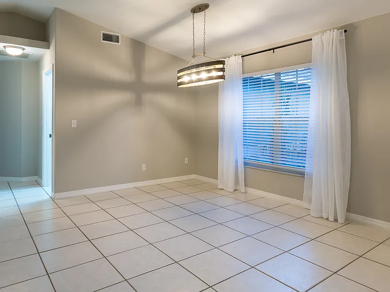 4458 Sawyer Rd — Photo 8