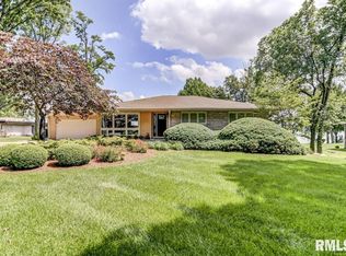 200 Maple Grv, Springfield, IL 62712