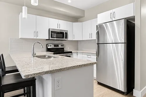 5001 Eton Blvd #203 Photo 1