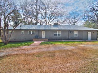 8828 Robinson Church Rd, Charlotte, NC 28215