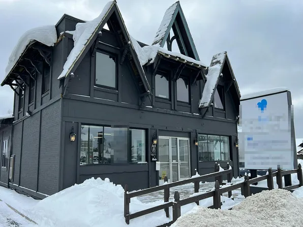 403 E Main St, Gaylord, MI 49735