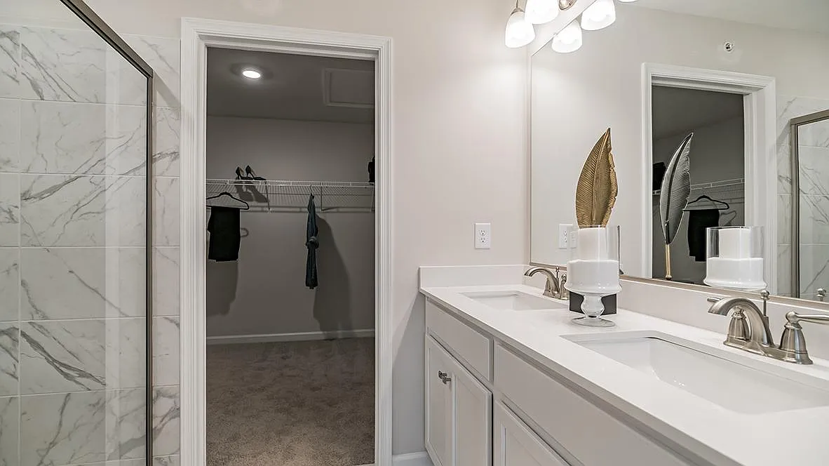 1017 Turnstone Dr — Photo 2