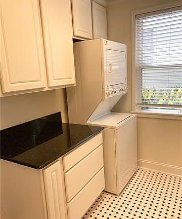 4th image of 133 Avalon Way