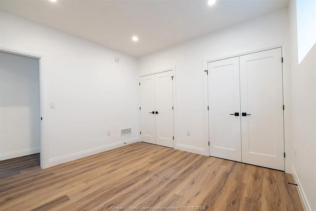 2 bed, $2,200 — Photo 4