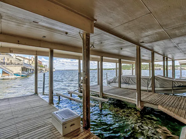 109 Island Drive, Horseshoe Bay, TX 78657