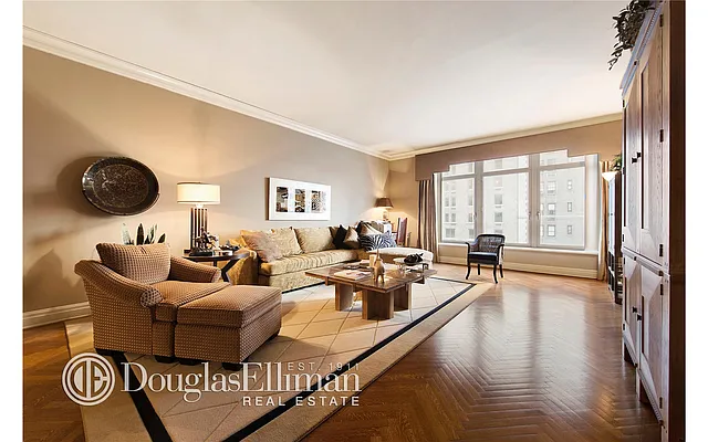 Sold by Douglas Elliman | media 14