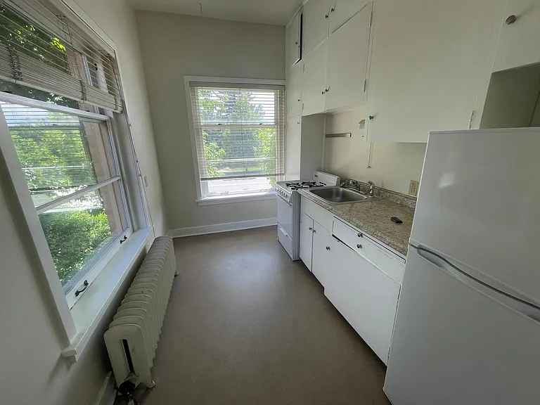 2331 Broadway St #1A — Photo 5