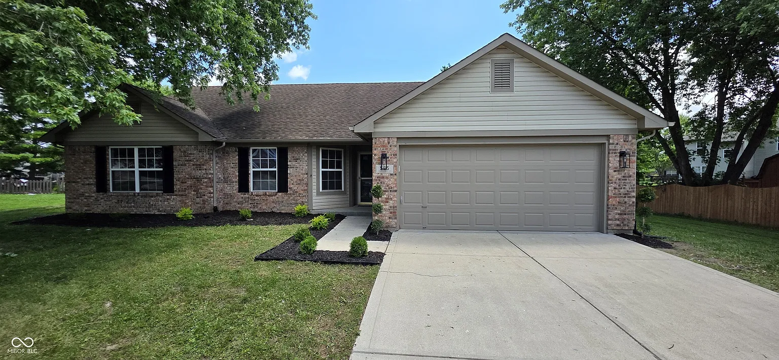 585 Eagles Nest Ct photo 1