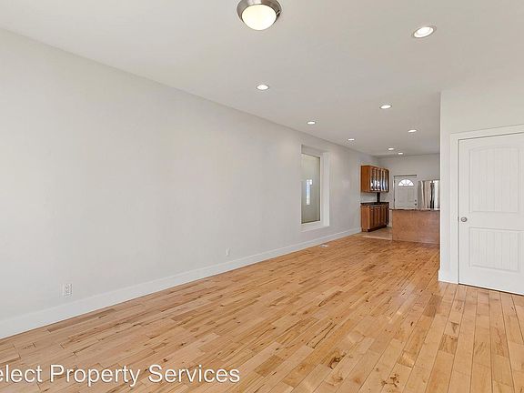5th image of 3035 N Marion St