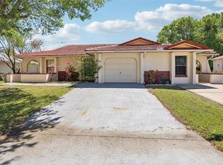 371 Cocoa Ct, Kissimmee, FL 34758